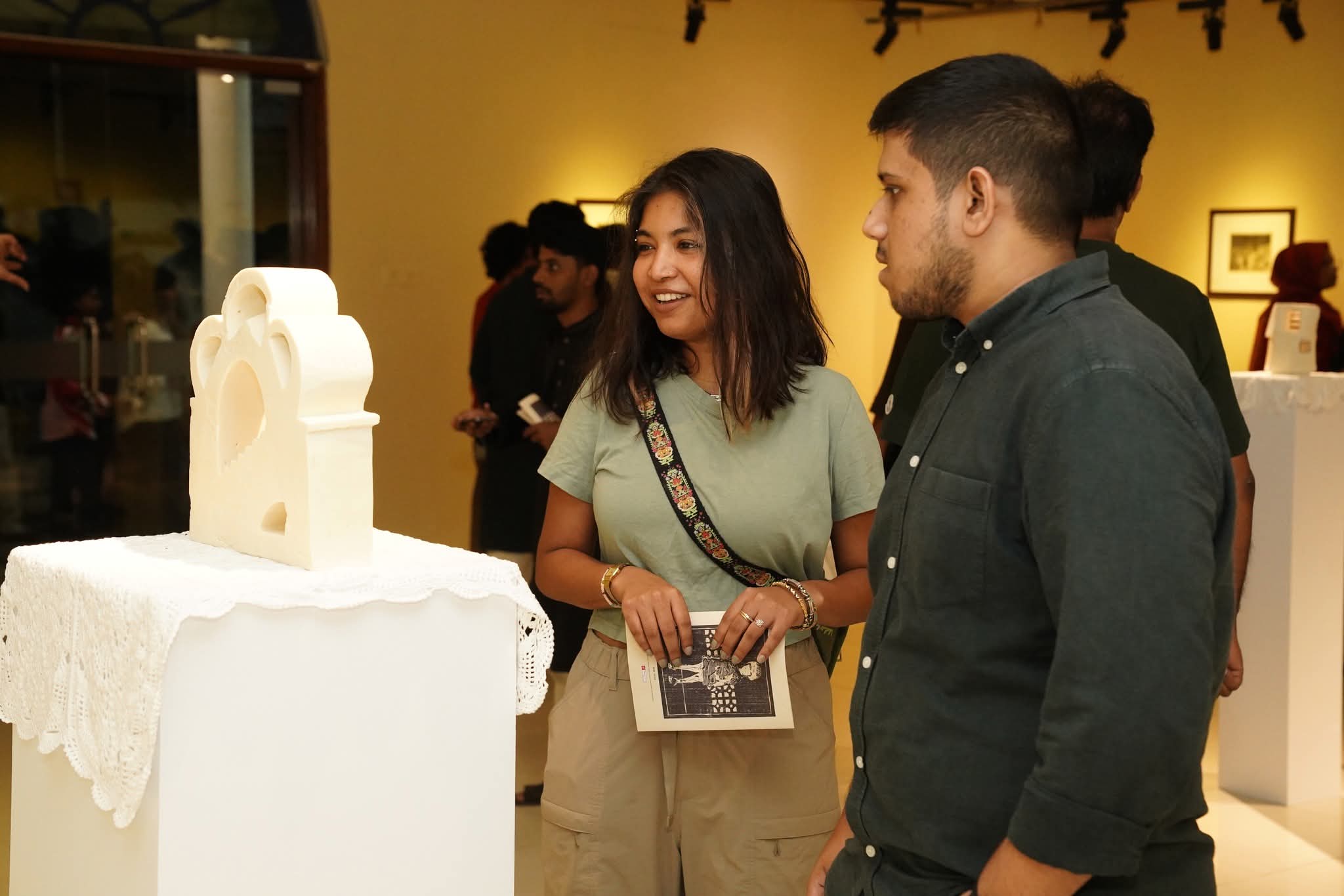 Visitor in gallery, Photo: Collected