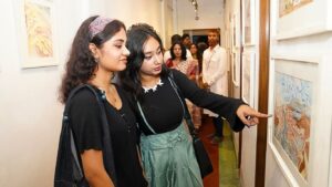 Realms of Curiosity Seeing the Familiar World Anew গ্যালারি হালখাতা