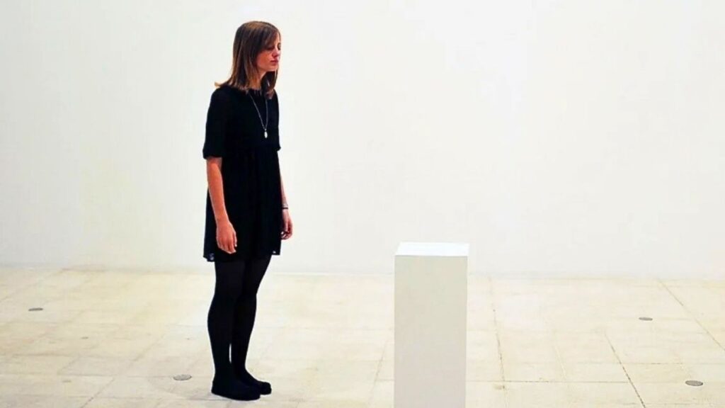 The Invisible Sculpture That Sold for €15,000